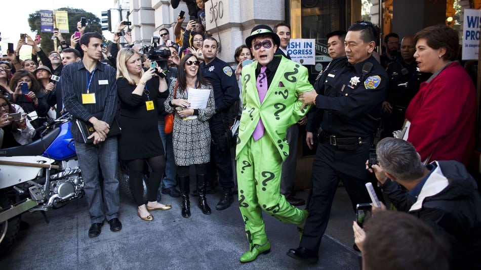 riddler capture batkid batman san francisco miles scott bank