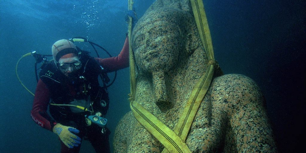 These divers found a city lost for over thousands of years and its