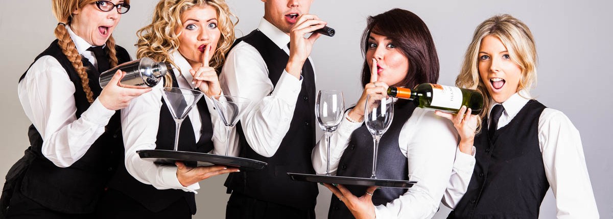 50-waiters-who-deserve-extra-tips-for-just-being-so-funny-healthzap